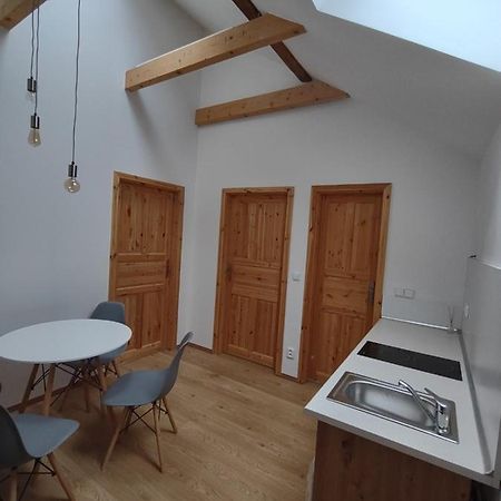 Pekloveske Apartmany V Ceskem Raji Zeleznice Bagian luar foto