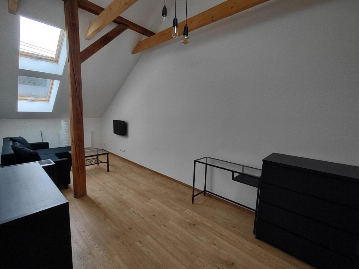 Pekloveske Apartmany V Ceskem Raji Zeleznice Bagian luar foto