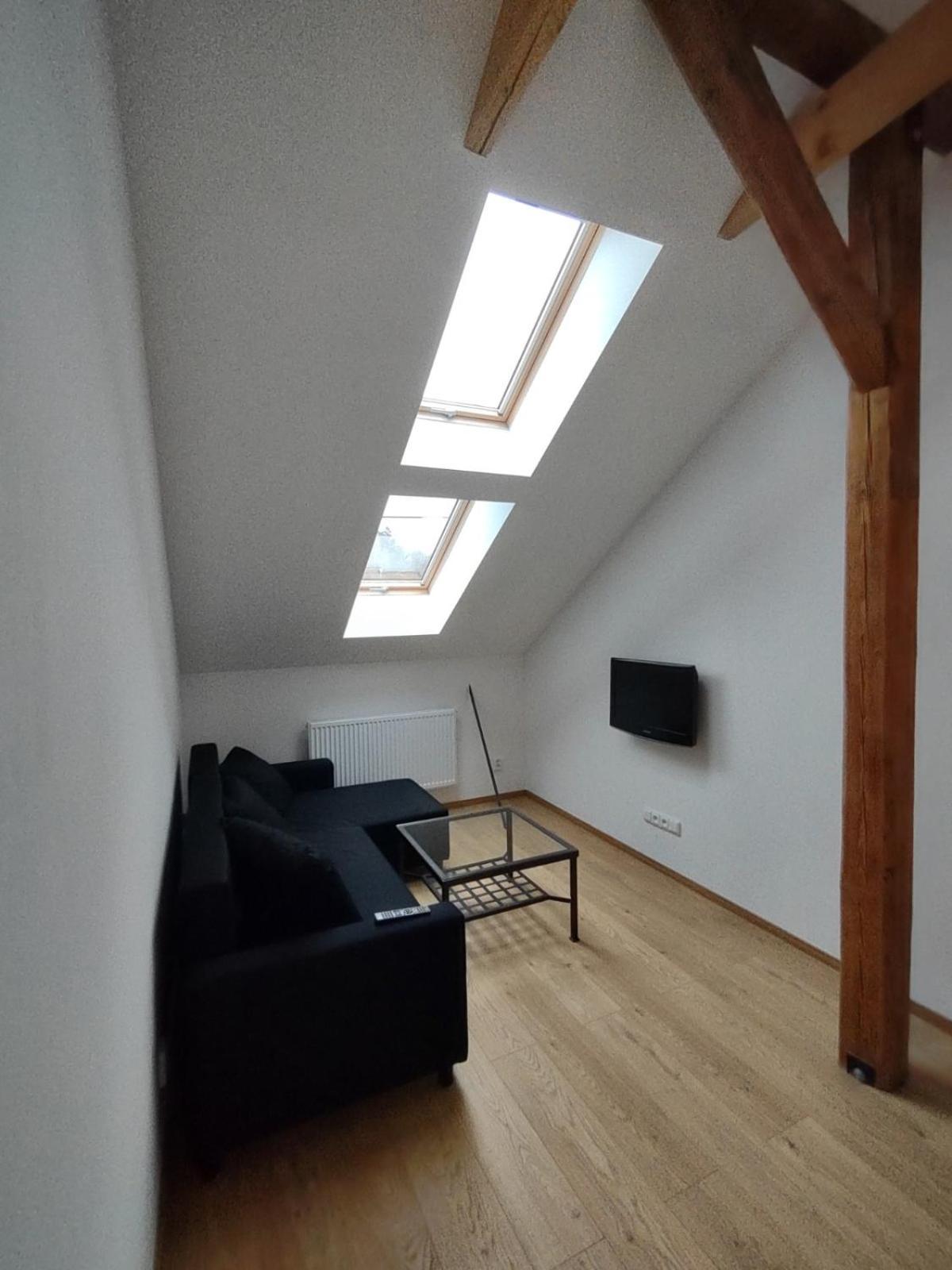 Pekloveske Apartmany V Ceskem Raji Zeleznice Bagian luar foto