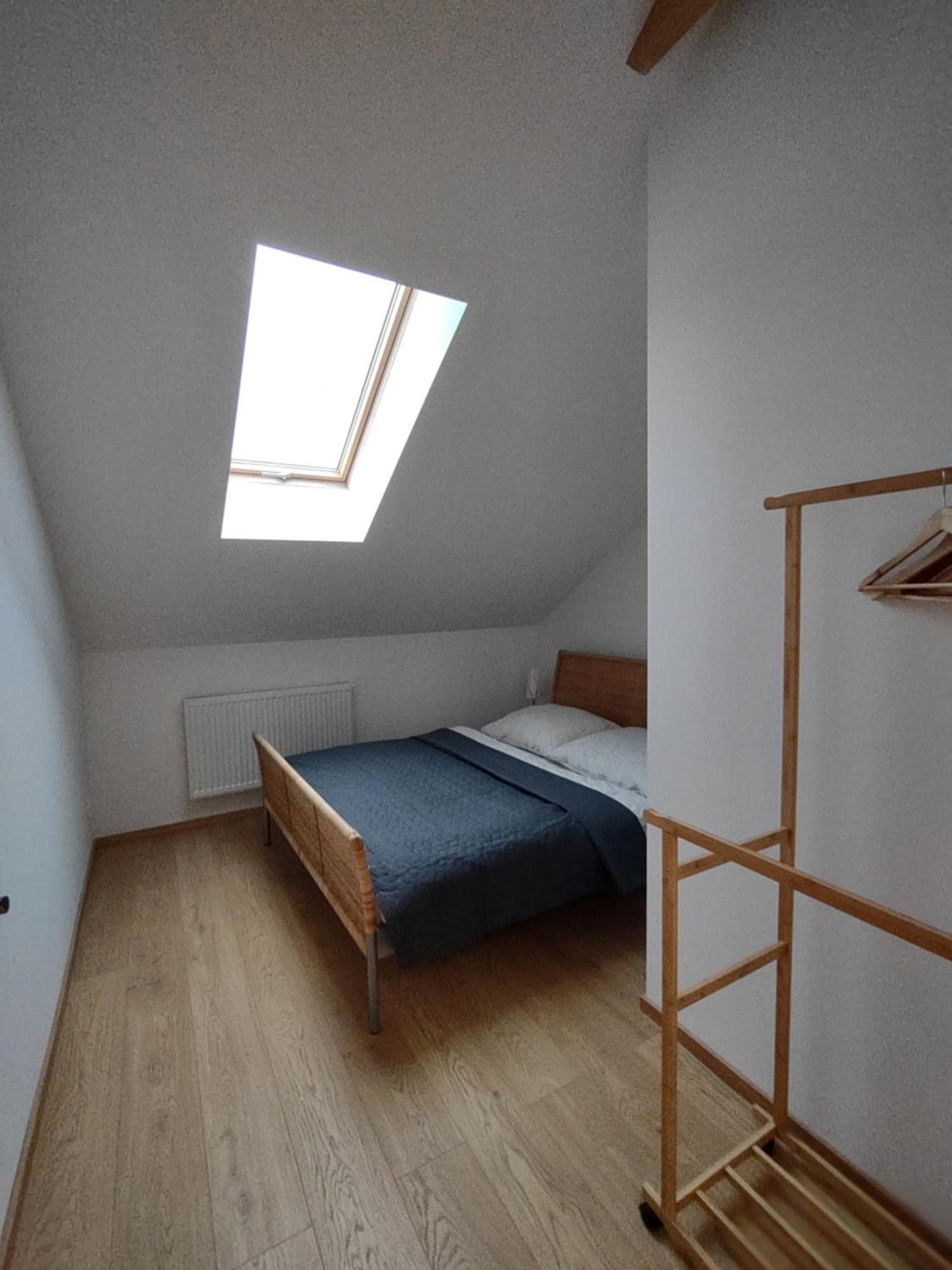 Pekloveske Apartmany V Ceskem Raji Zeleznice Bagian luar foto
